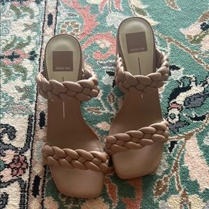 Dolce Vita Tan Braided Sandals Modern Design